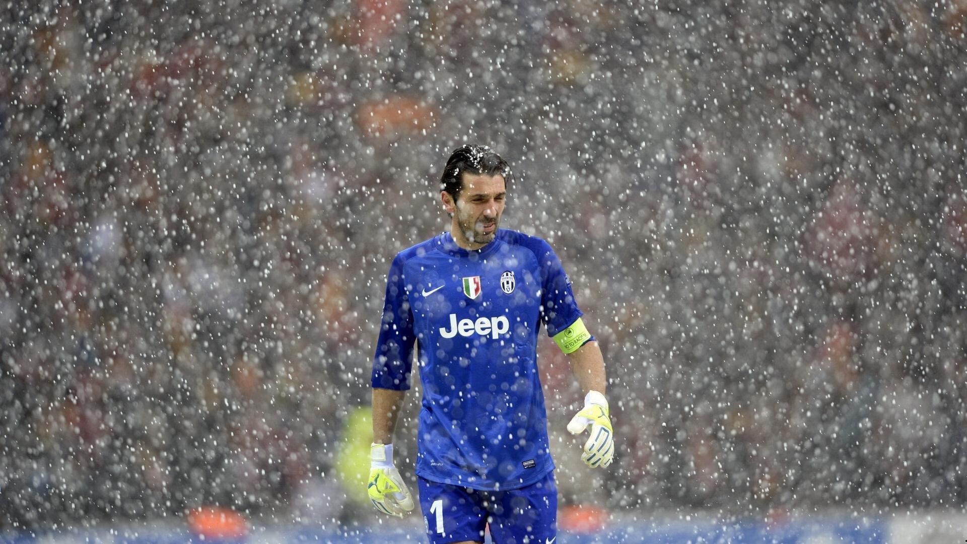 哈曼直言曼联新帅面临严峻考验,阿莫林若无法迅速扭转局面恐将提前离任